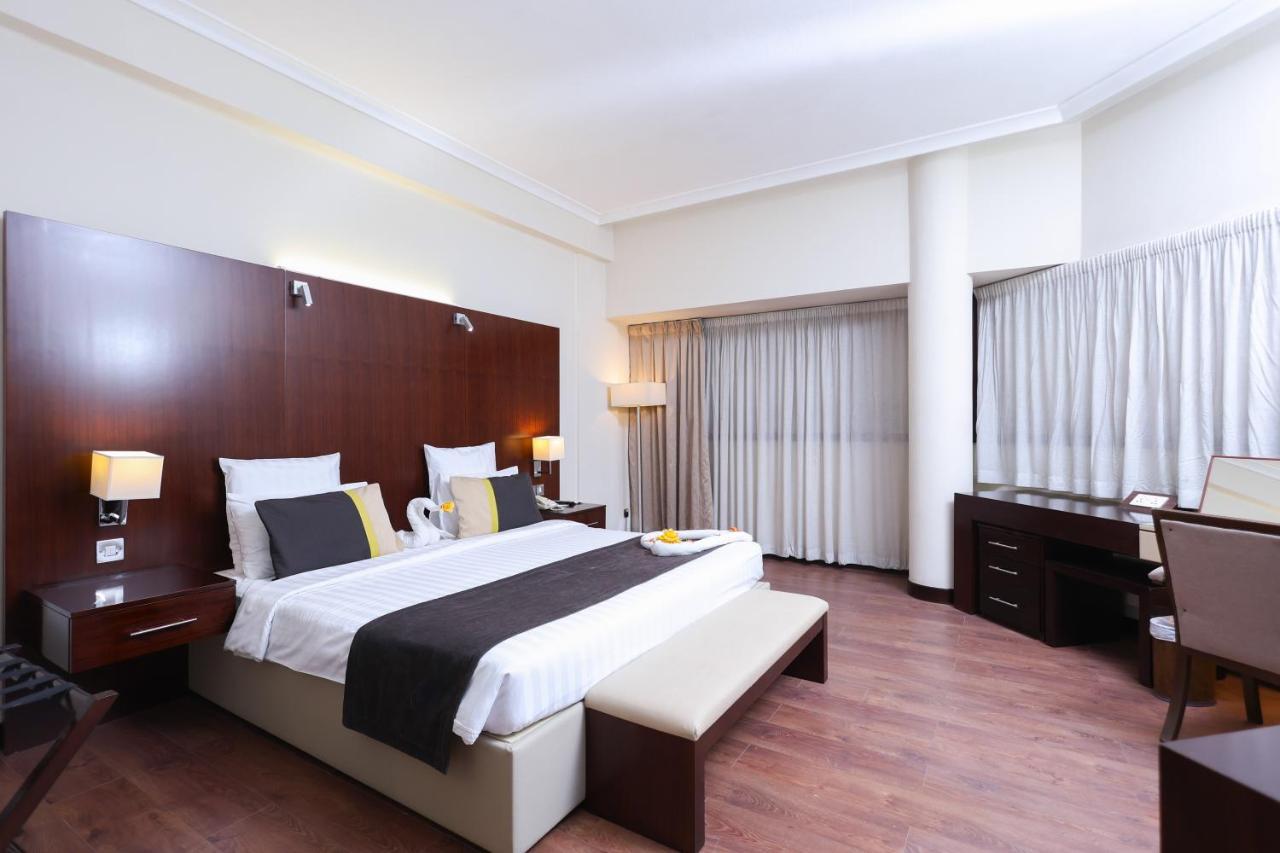 Aavri 4* Dubai